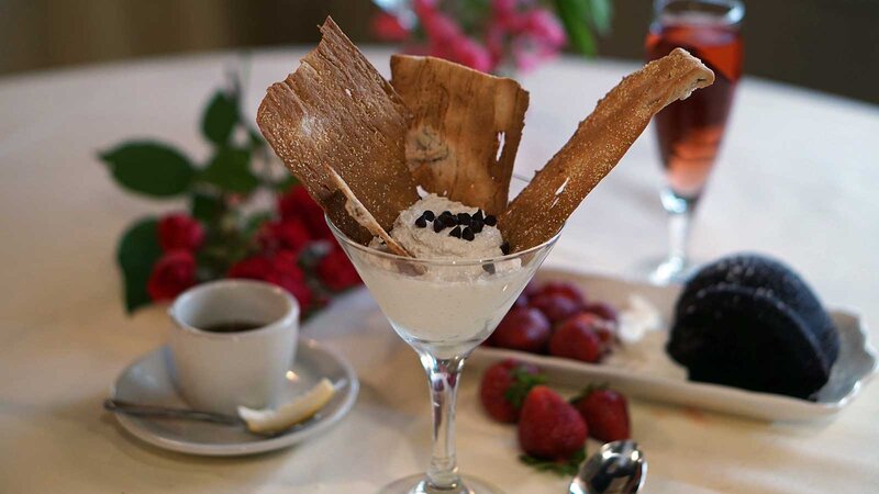 Cannoli dessert served in a martini glass